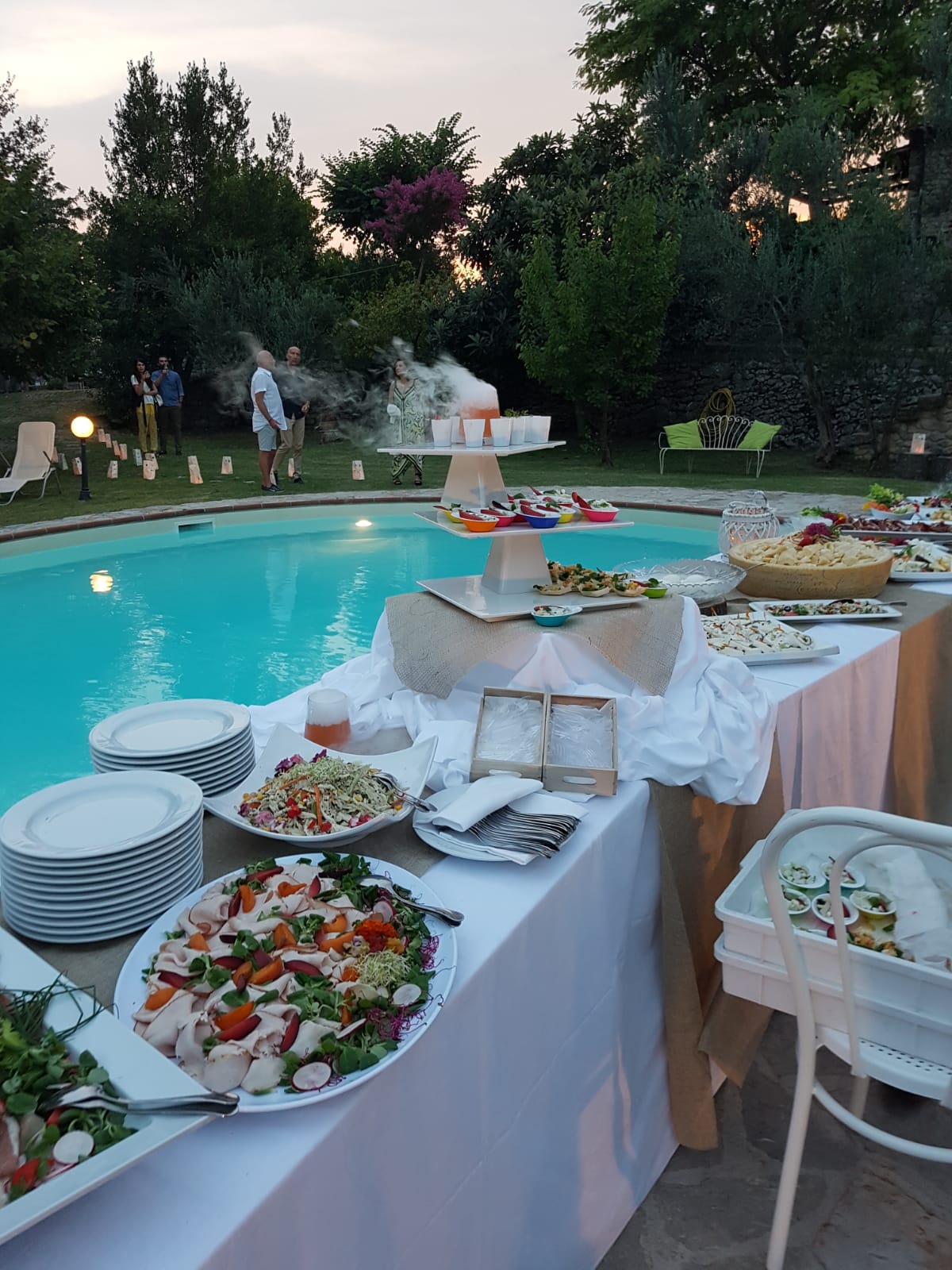 poolparty buffet
